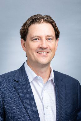 Garrett Groves portrait.
